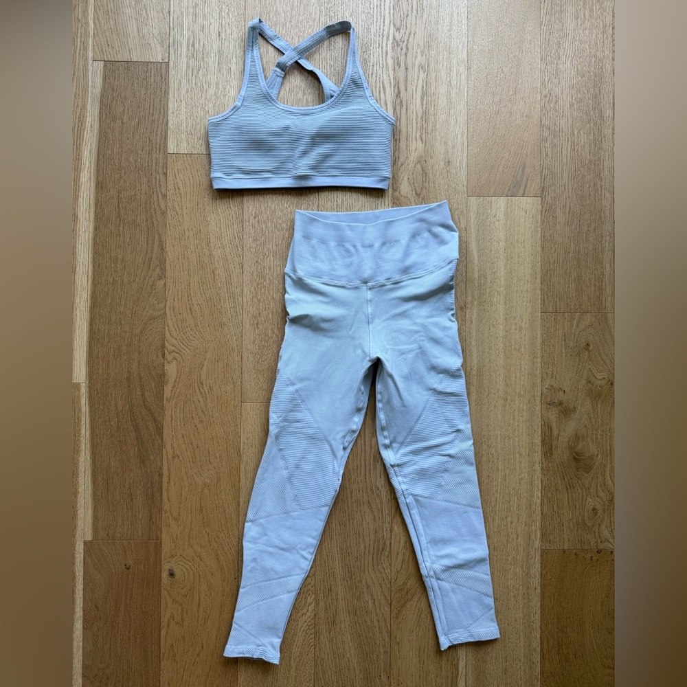 NUX Ribbed Seamless Activewear Set
